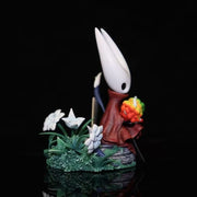 Hornet Garden Scene Collector Figure